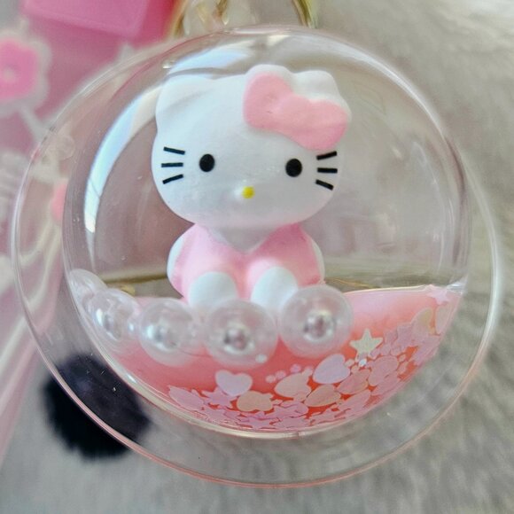 New Hello Kitty Pink Ball Liquid Oil Keychain Bag Charm - Picture 2 of 3